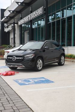 2021 Mercedes-Benz GLA 250