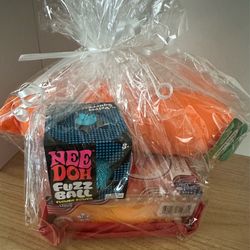 Carrot, Hot Dog, Needoh Fuzzball Squishy bundle
