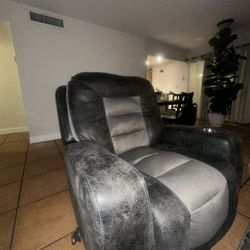 Reclining Armchair with Cup Holder