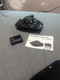 Radio Shack RC Sherman Tank 1/24 Scale