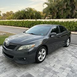 2010 Toyota Camry SE