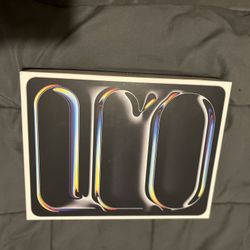 Ipad Pro 13-inch (M4) And Apple Pencil 