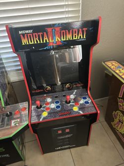 Mortal Kombat Arcade Game 