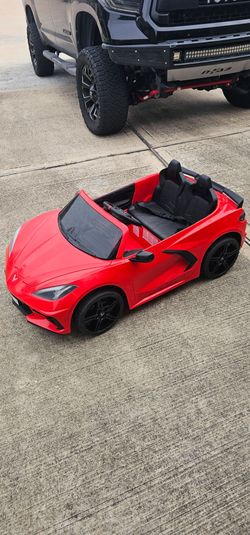 Huffy 12V Corvette C8 2-Seater Ride-On