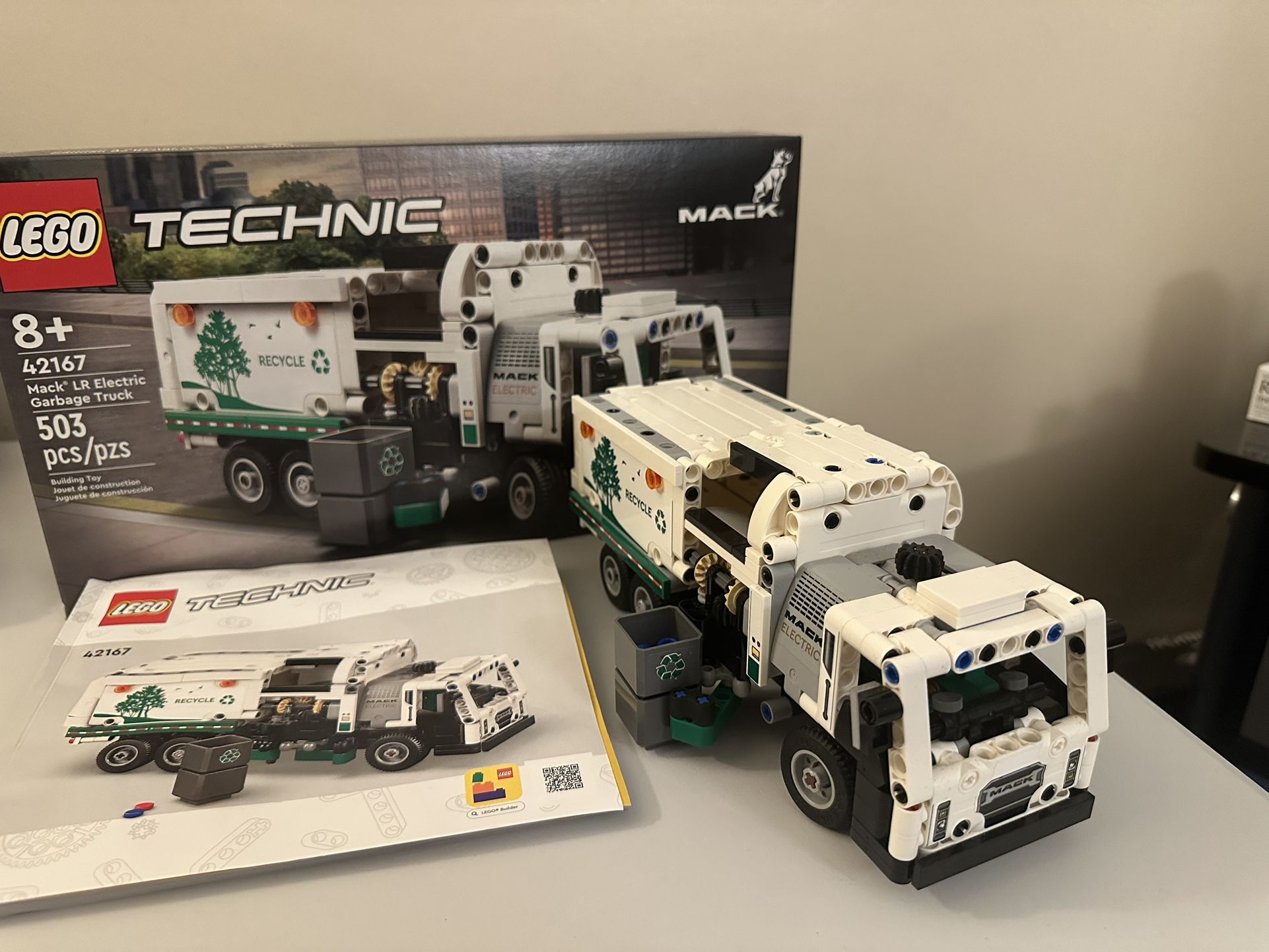 LEGO Technic 42167 Mack LR Electric Garbage Truck – Complete