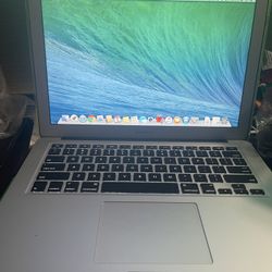 Apple MacBook Air 2014 LIKE NEW 