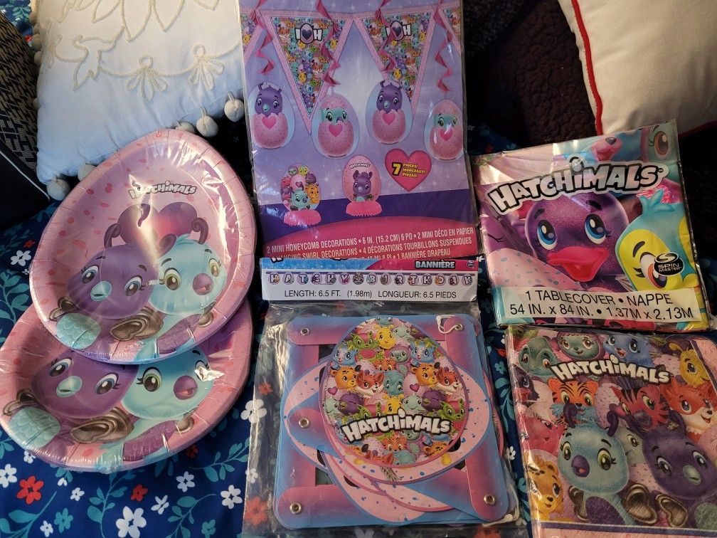 Hatchimals Birthday Set
