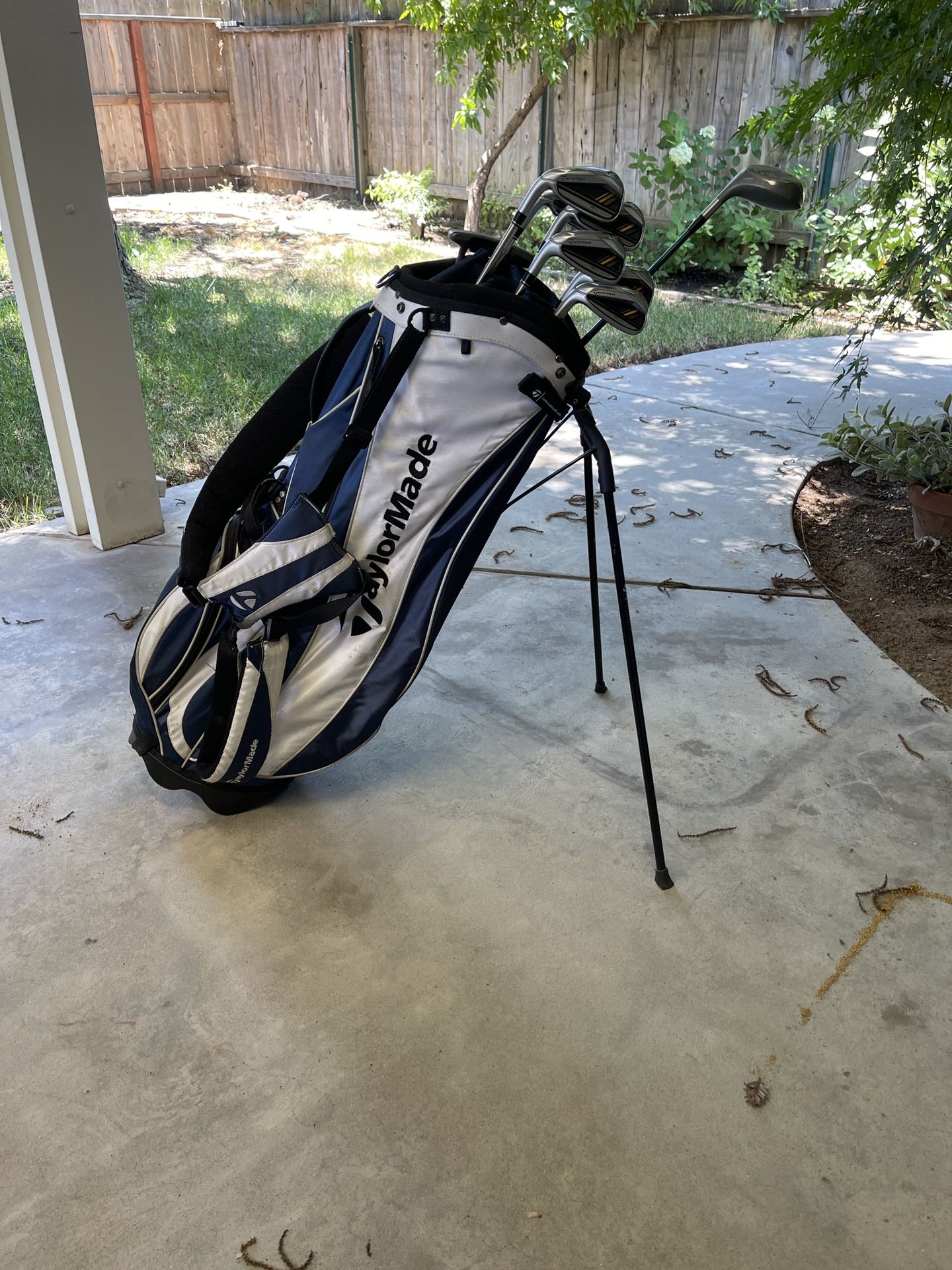 Taylormade Rbladez Iron Set - Left-Handed