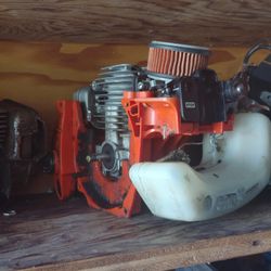 Echo Chainsaw Engine