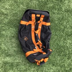 CLUB GLOVE Rolling Duffle Bag XL in Perfect Condition Retail is $339 sale $150