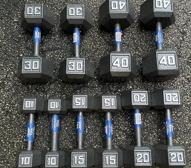 NEW SET OF STEEL  DUMBBELL WEIGHTS (PAIRS OF) 10s.= $35 / 15s. = $50 / 20s.= $70 / 30s.= $100. / 40s = $130
Will sell individually