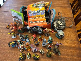 Sklanders Giants Xbox 360 lot
