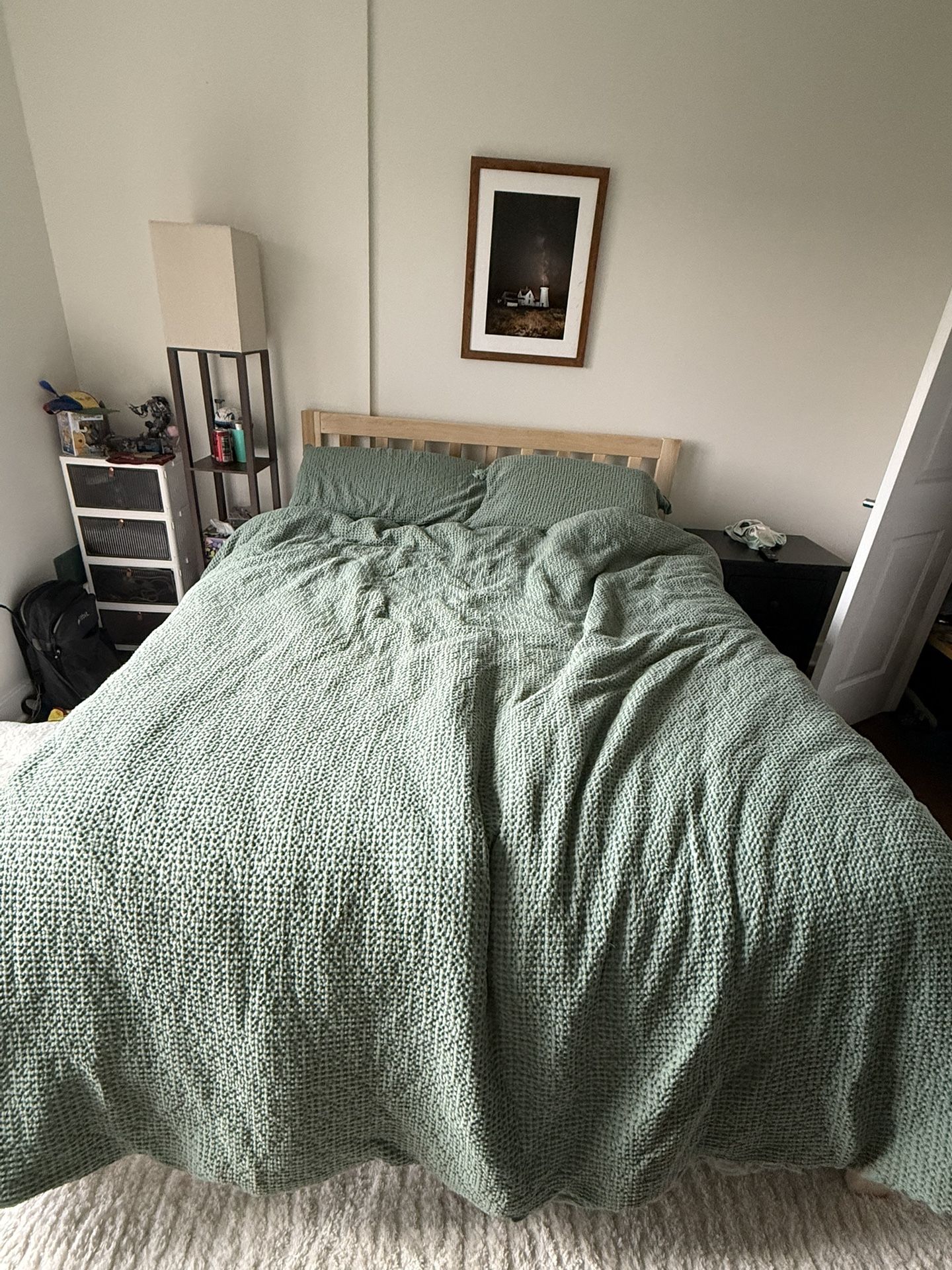 Solid Wood Platform Queen Bed Frame
