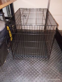 LARGE DOG CRATE