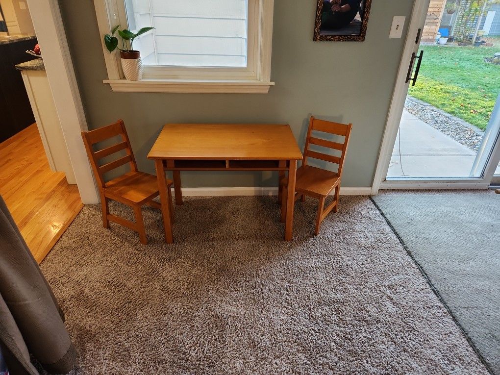 Solid Wood Children's Table And Chairs