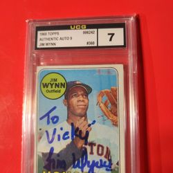 Autographed Inscribed 1969 Topps  JIM WYNN  # N-1 UCG 9 AUTO 7CARD

