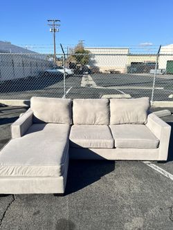 Reversible Chaise Sectional Couch