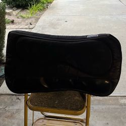 Black Western Saddle Pad With Padded Back Support 