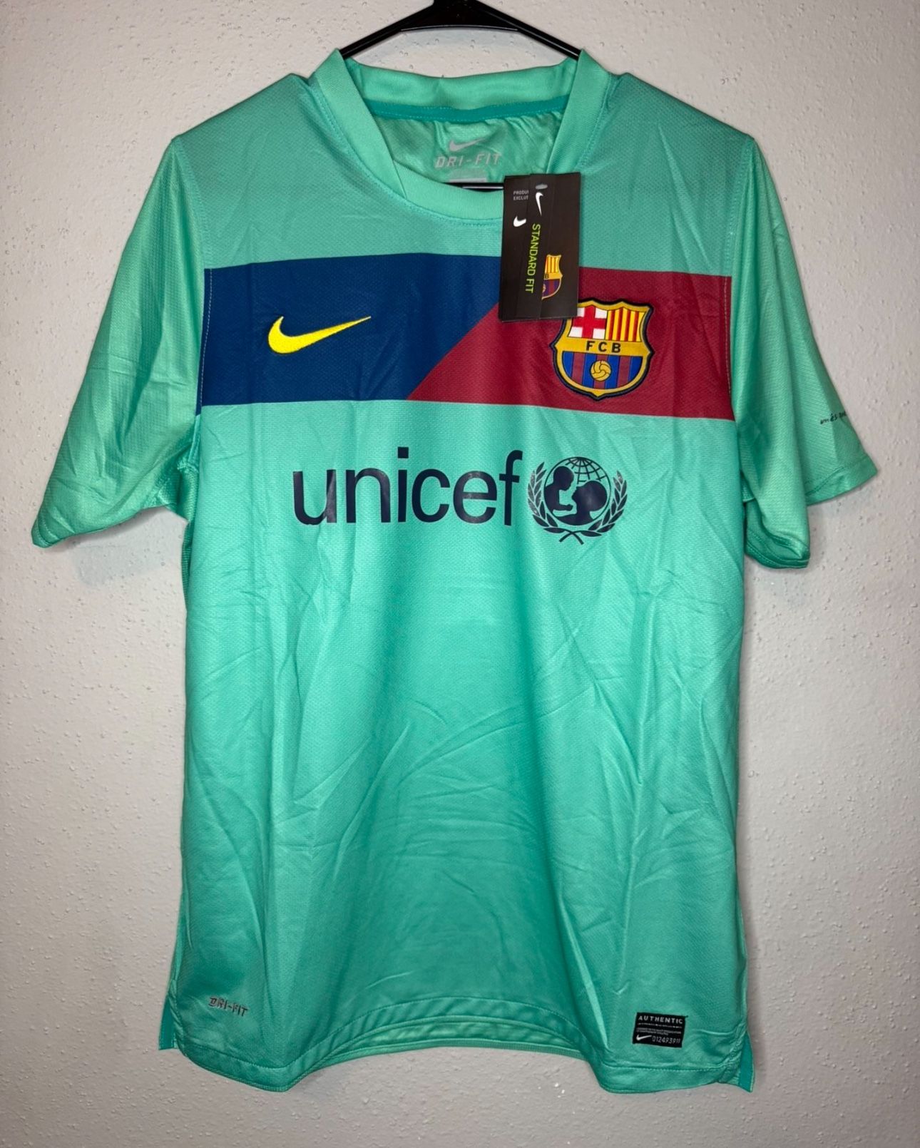 Barcelona Iniesta Soccer Jersey 