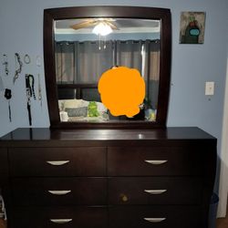 Queen Size Bedroom Set