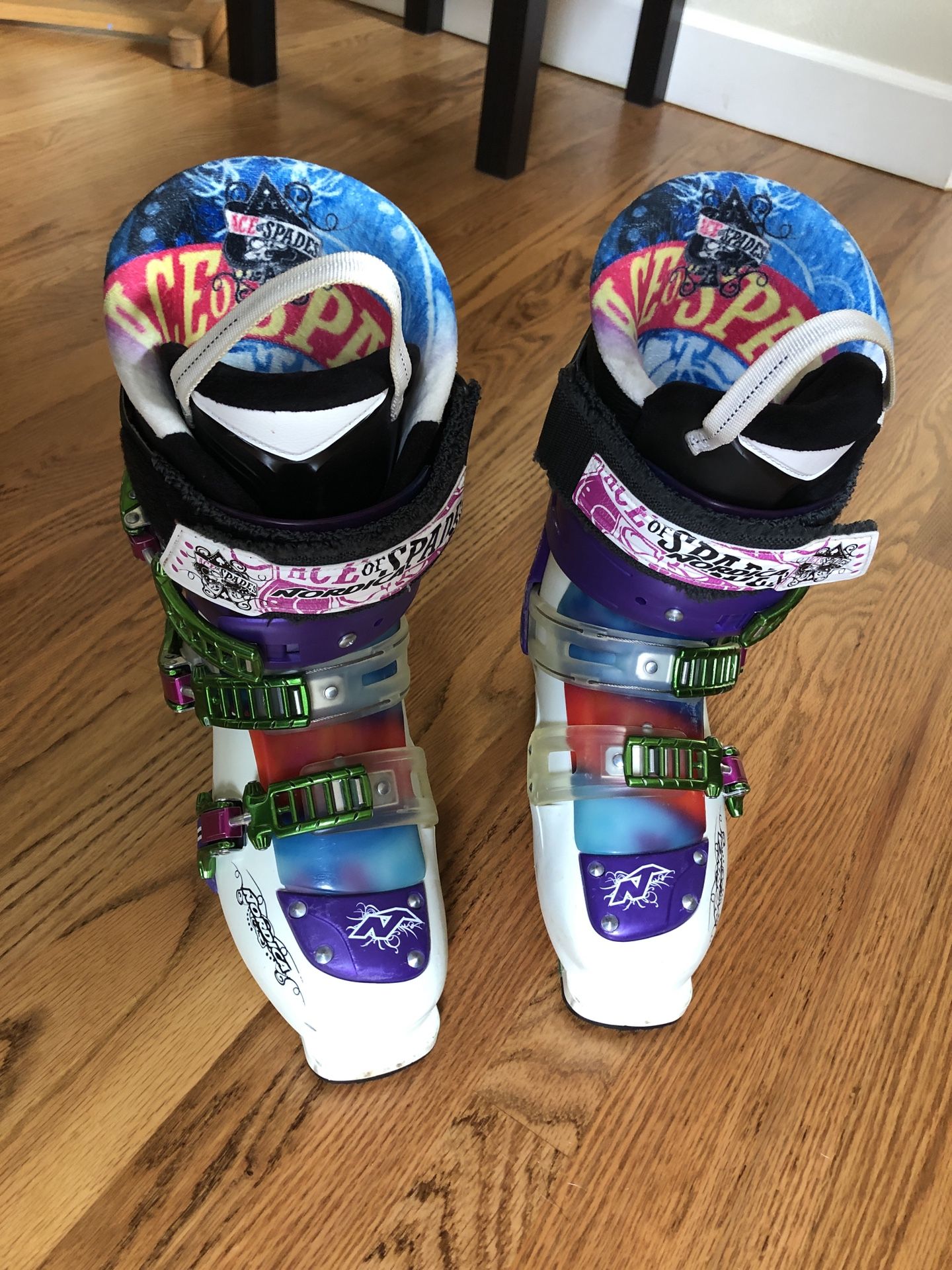 Nordica Ace of Spades Ski Boots Size 265/305mm