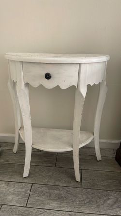 End corner table