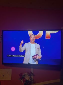 32” Samsung Smart TV with Wall Mount