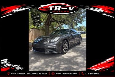 2016 Porsche Panamera