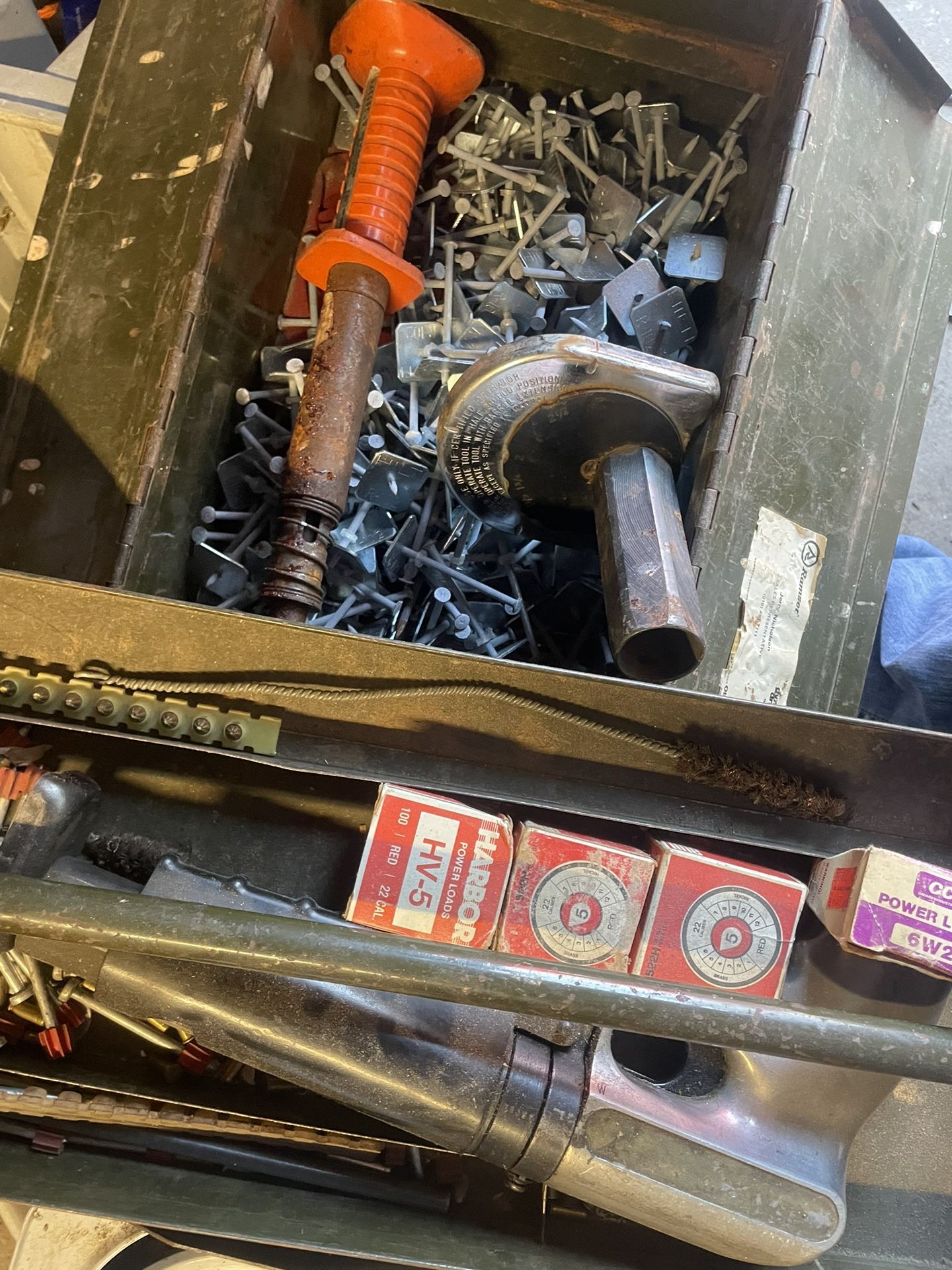 Ramset Gun, And Remington Powder, Actuator Tool