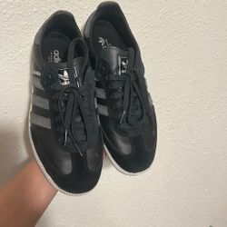 black n gray adida sambas 