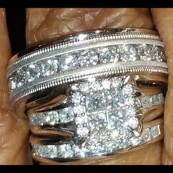 Mens 1CTTW 14KWG Diamond Band