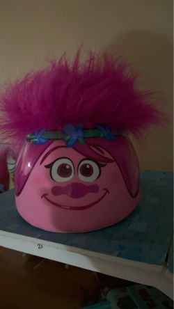 Poppy girls helmet