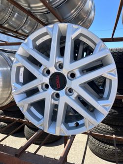 New Toyota Tacoma Trd oem 18 inch wheels