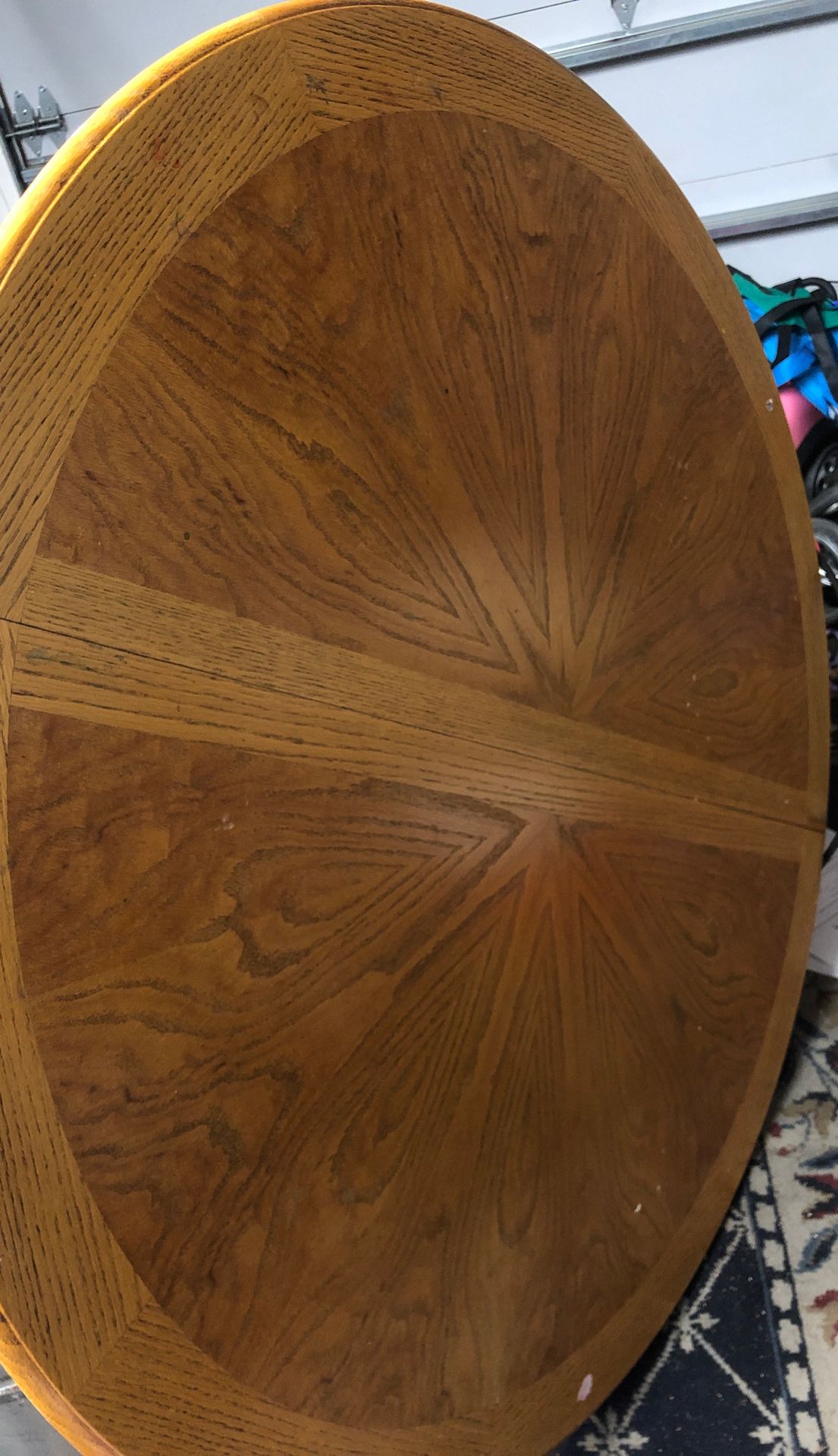 Beautiful solid oak kitchen table with insert and 4 solid oak matching chairs