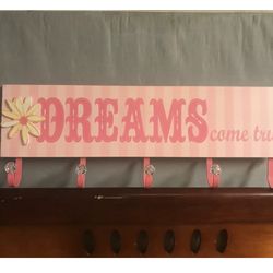 NEW Girl's Pink Wall Hanger DREAM 5 Hook Towel Clothing Rack Room Bathroom Decor 24”