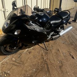 2007 Suzuki Hayabusa 1300cc Only 5k Miles