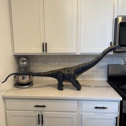 Jurassic World Dreadnoughtus Dinosaur 