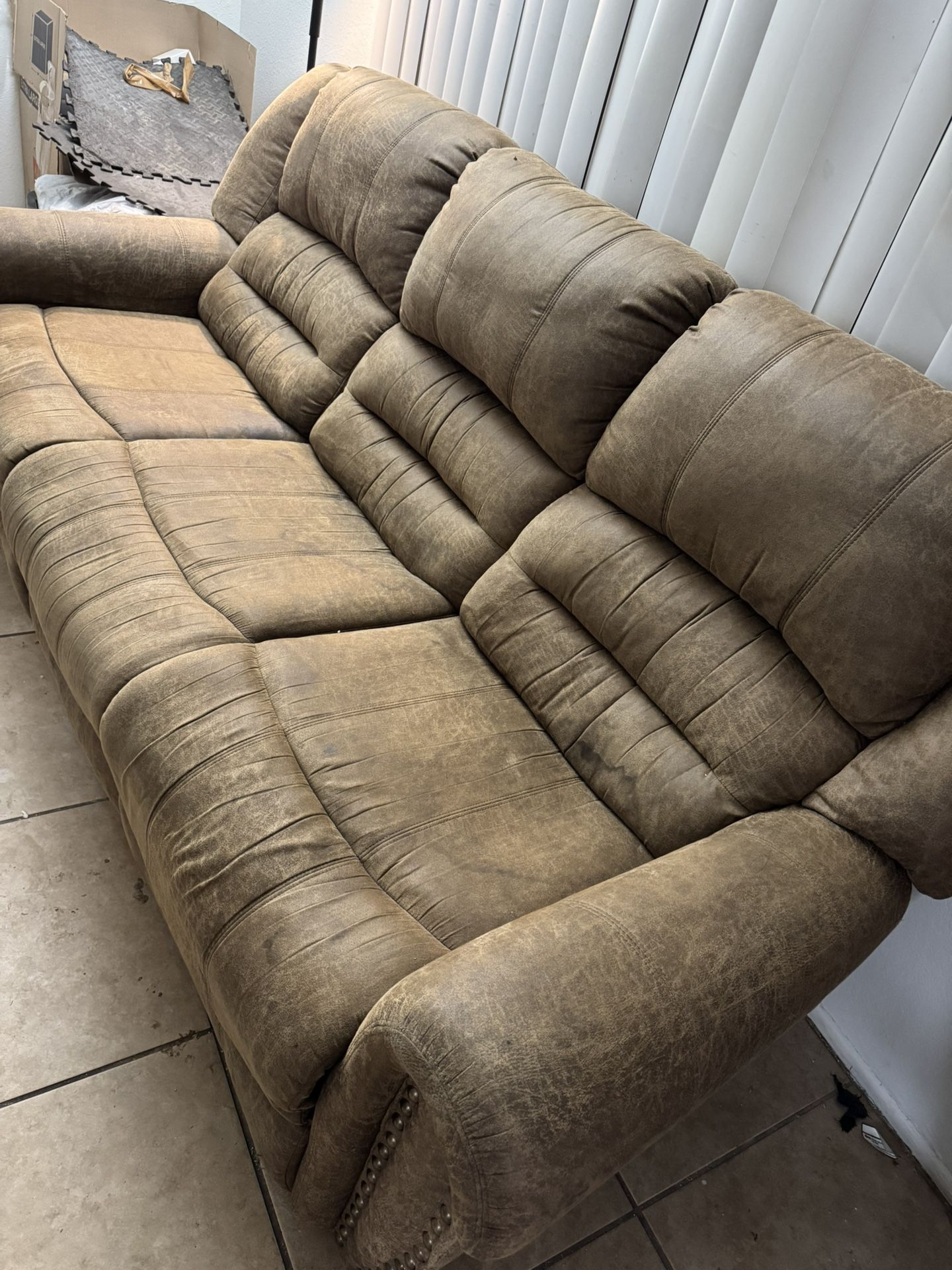 Free Recliner Sofa