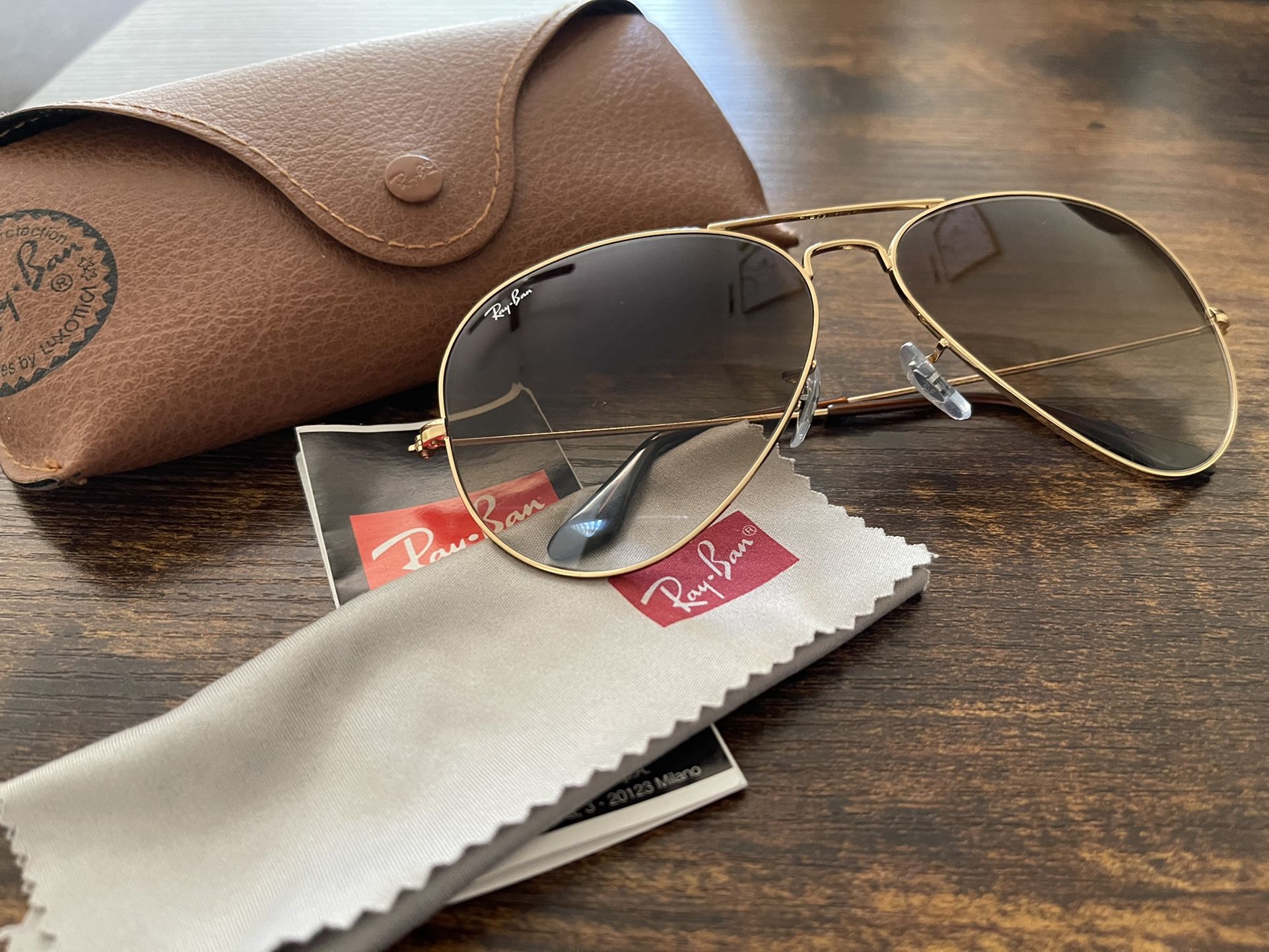 Rayban aviator sunglasses