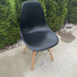 Modern Black Dining Chair