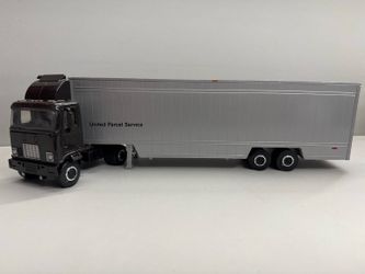 Vintage UPS (United Parcel Service) Feeder Truck – 1/42 Scale w/ Original Box – Collectible Model