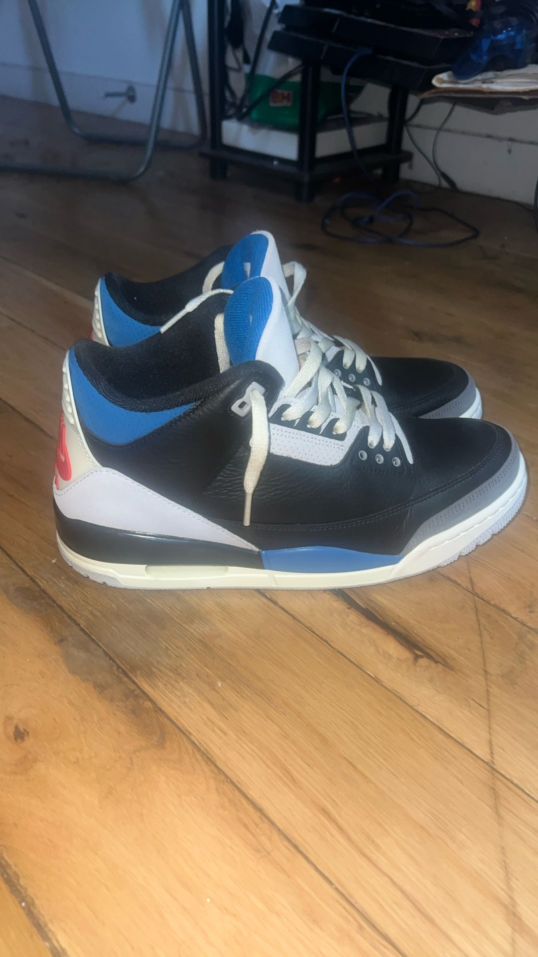 Jordan 3's " Rare " Size 9.5