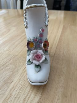 Vintage Porcelain High heel Collectible 