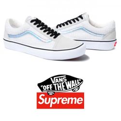 Supreme x Vans Old School Pro Iridescent White Men's Size 10