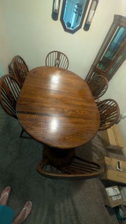 Oak Dining Dinner Table & 6 Oak Chairs
