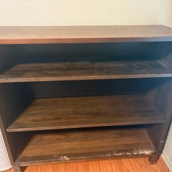 Medium sized bookshelf-Used