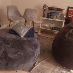 Everything In Photos Included