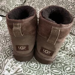 Brown UGGs Women