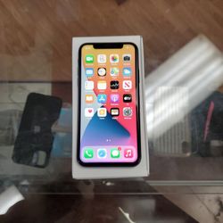 IPhone X 256GB Factory Unlocked Financing Available! 30 Days Manufacturers Warranty!