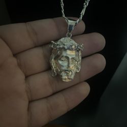 Jesus pendant